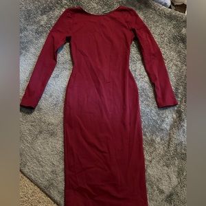 Lulu’s open back dress